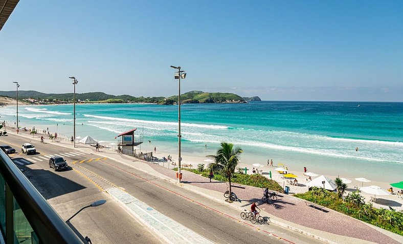 Pé na areia 202 com vista Praia do Forte